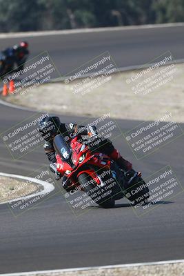 media/Sep-20-2025-TrackDaz (Sat) [[27f0cde673]]/B Group/1020am (Turn 3)/